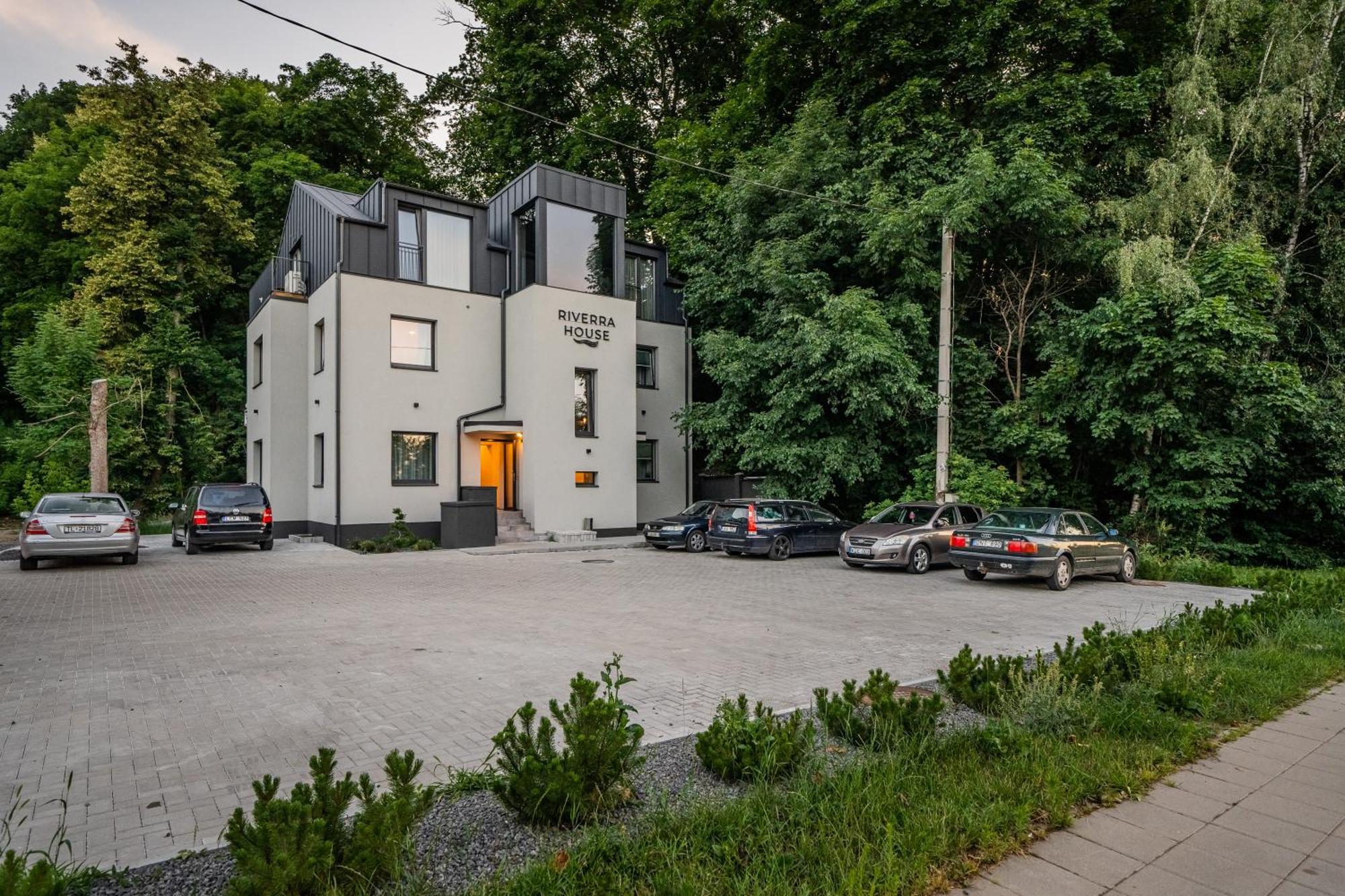 Riverra House Kaunas Exteriör bild